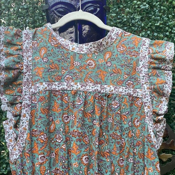 Universal Threads Floral Ruffle Dress - Picture 2 of 5